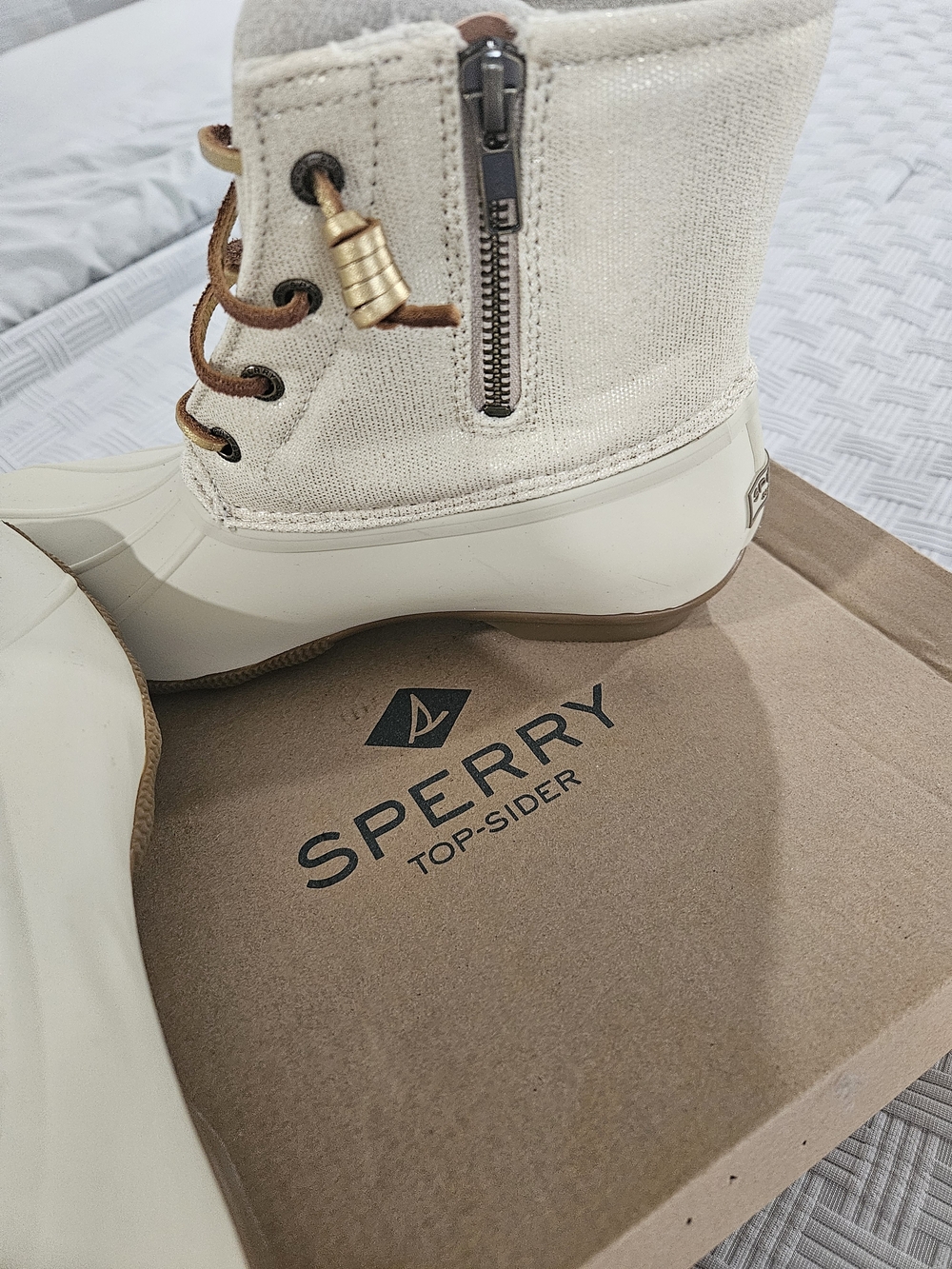 Sperry Light Cream Duck Boots with Gold Hardware - Picture 5 of 10